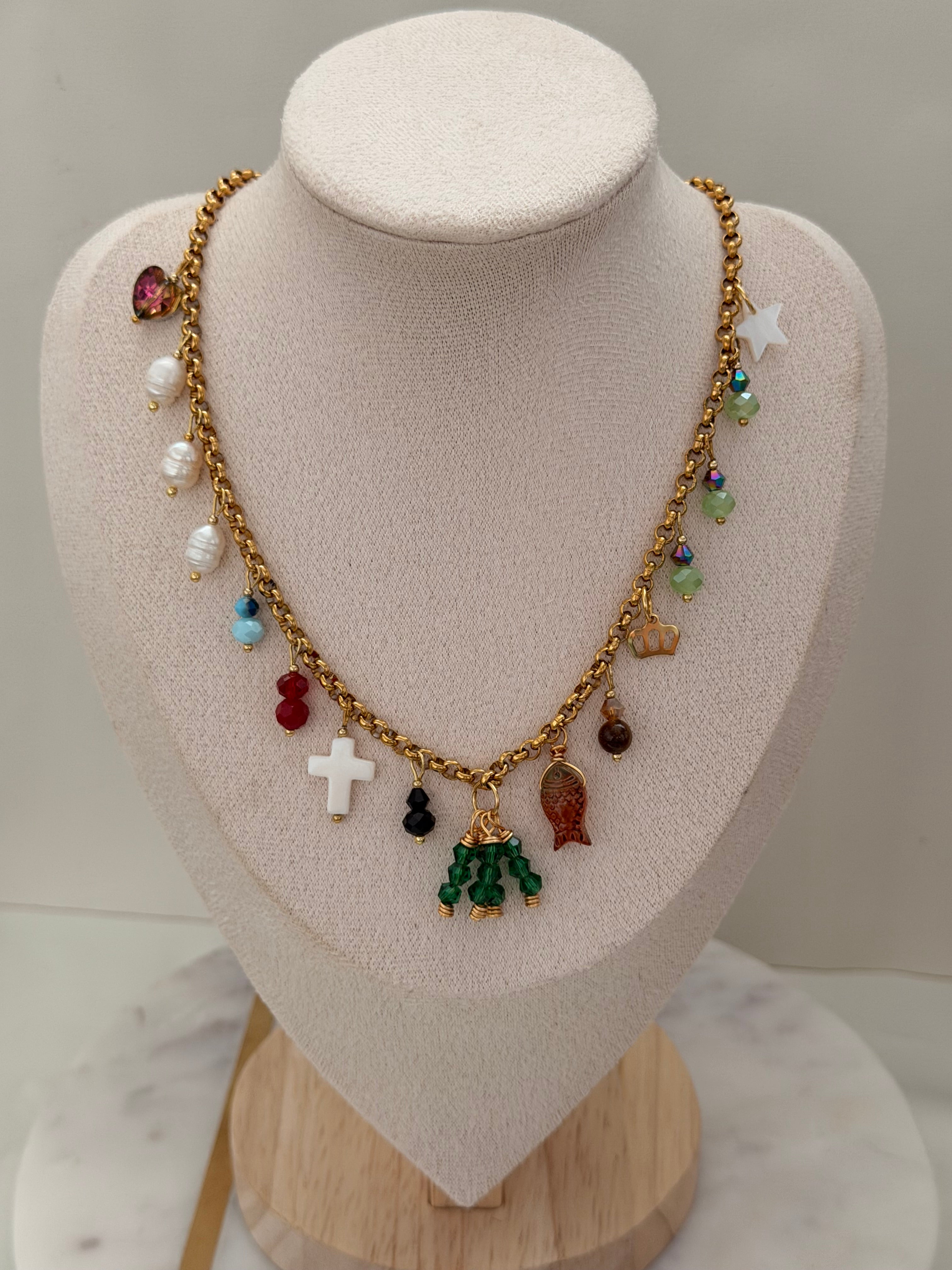 La Historia De Jesús | Necklace