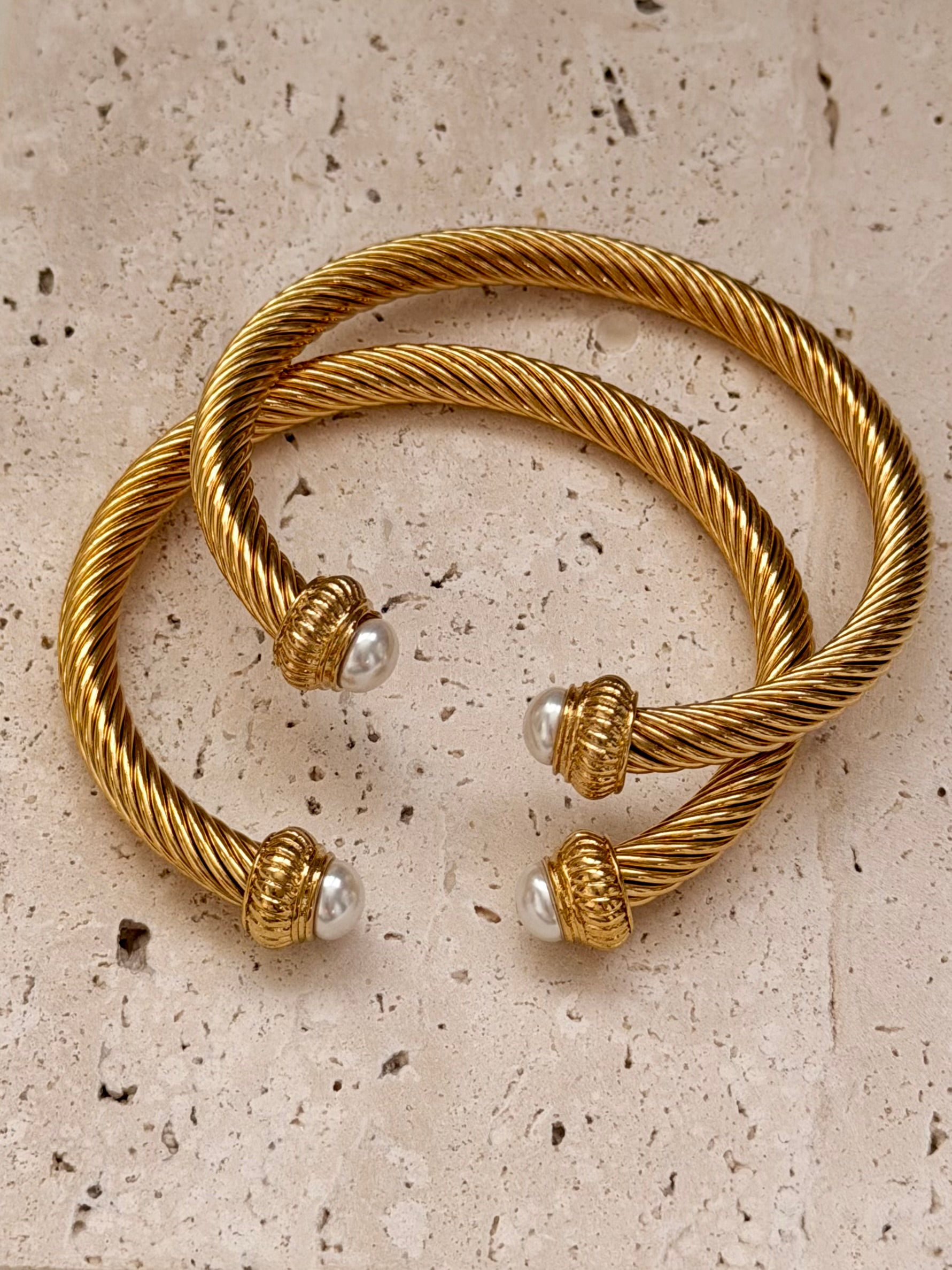 Miriam Bangle